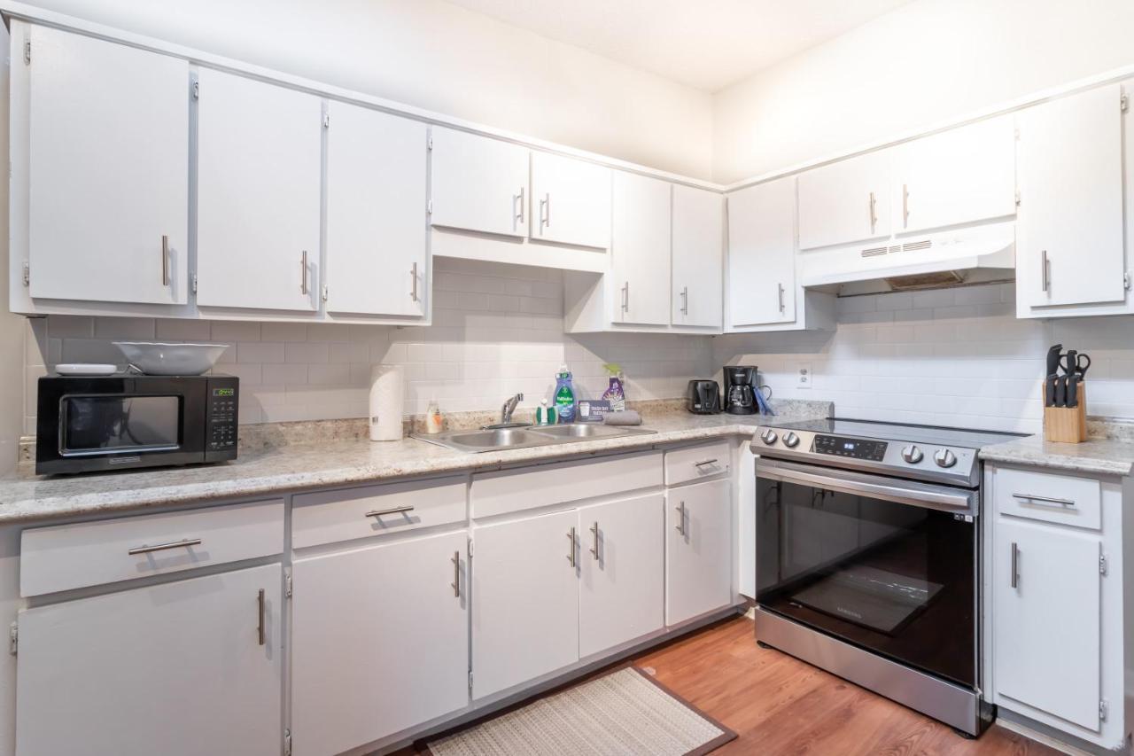 Sunny Sweetheart-Front Apartment Near Riverwalk Columbus Exterior photo